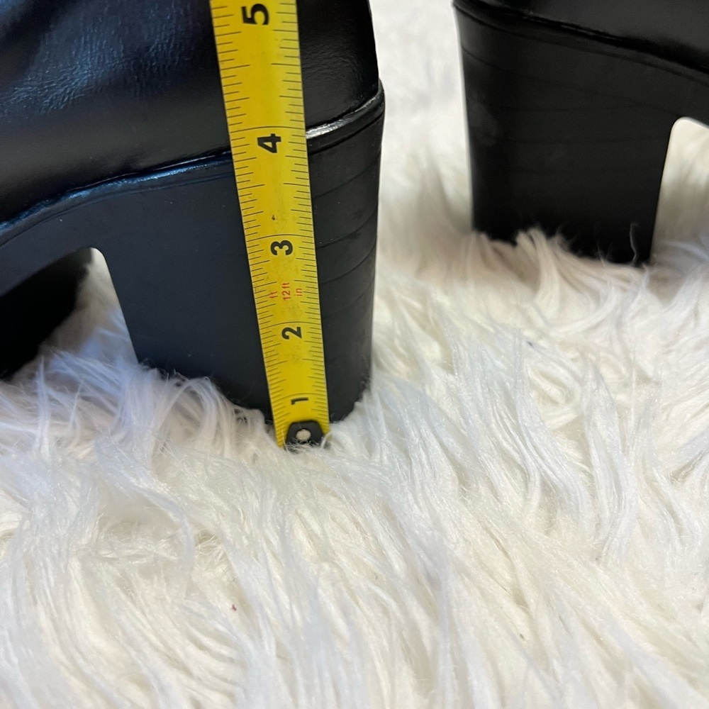 Black chunky shoes - Picture 6 of 6